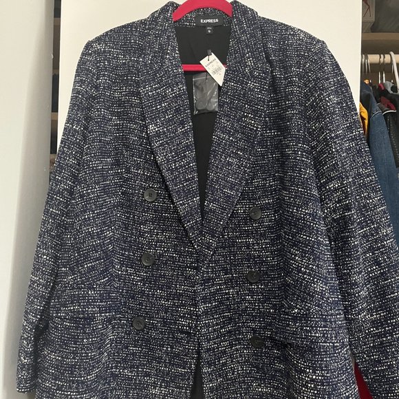 Double Breasted Boucle Blazer (Color: Navy) - Picture 6 of 11